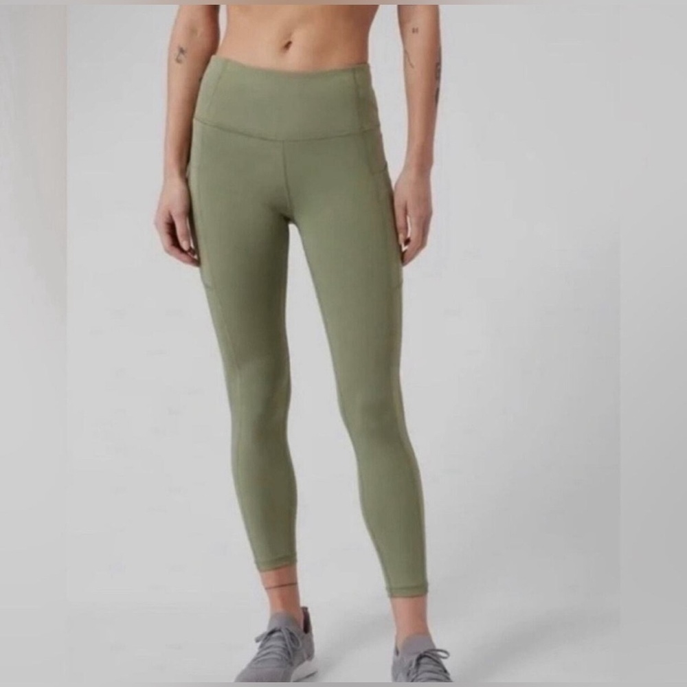 Athleta Women’s Ultimate Stash II 7/8 Tights Leggings Green Size Medium